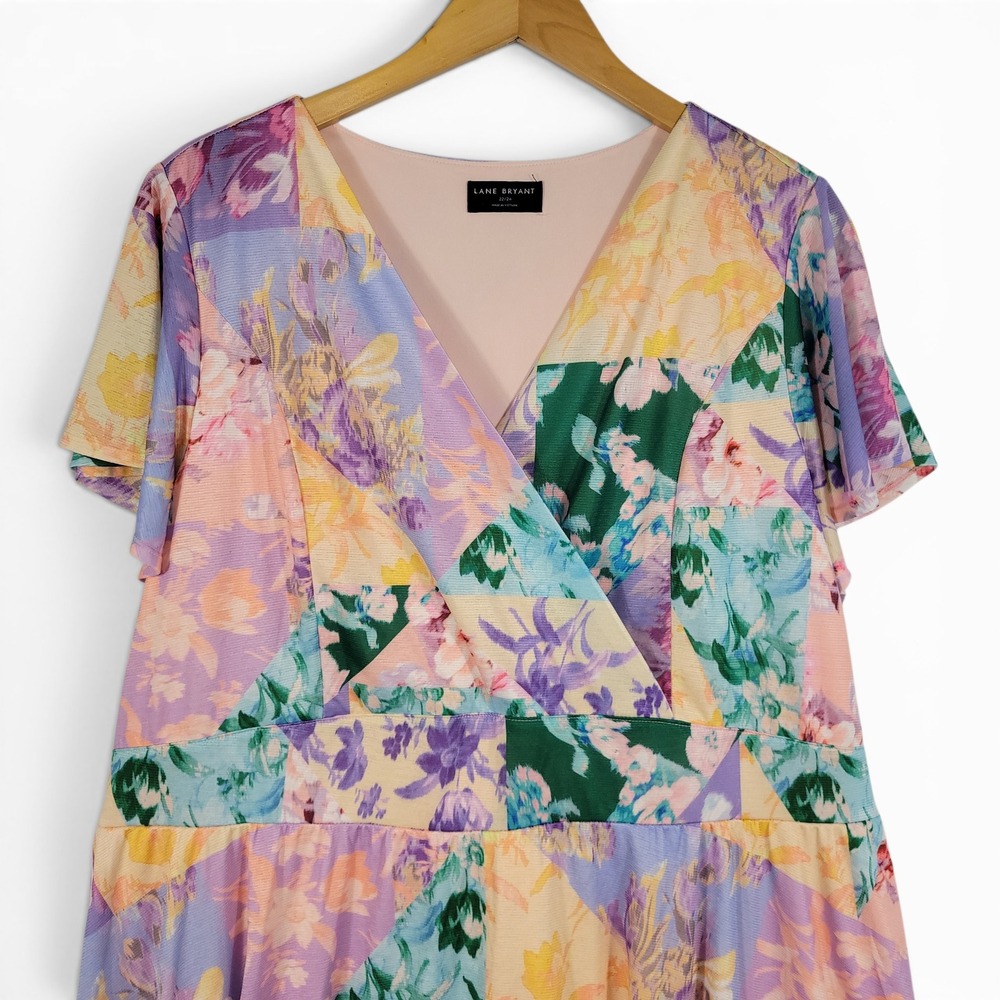 Lane Bryant Fit & Flare Dress Women 22/24 Multicolor Floral Patchwork V-Neck - Picture 2 of 6